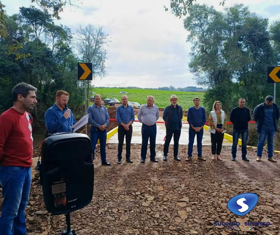 INAUGURAÇÃO DE PONTE ENTRE NOVA CANDELÁRIA E CRISSIUMAL